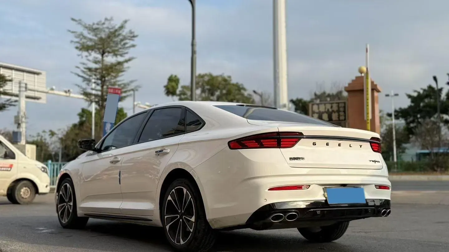 2021 Geely Preface 2.0T 190HP L4 7DCT,autocango,china used car exporter,china ev exporter,chinese used car exporter,chinese used ev exporter