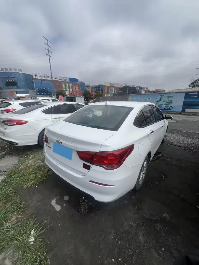 2019 Chevrolet Cavalier 1.5L 113HP L4 5MT,autocango,china used car exporter,china ev exporter,chinese used car exporter,chinese used ev exporter