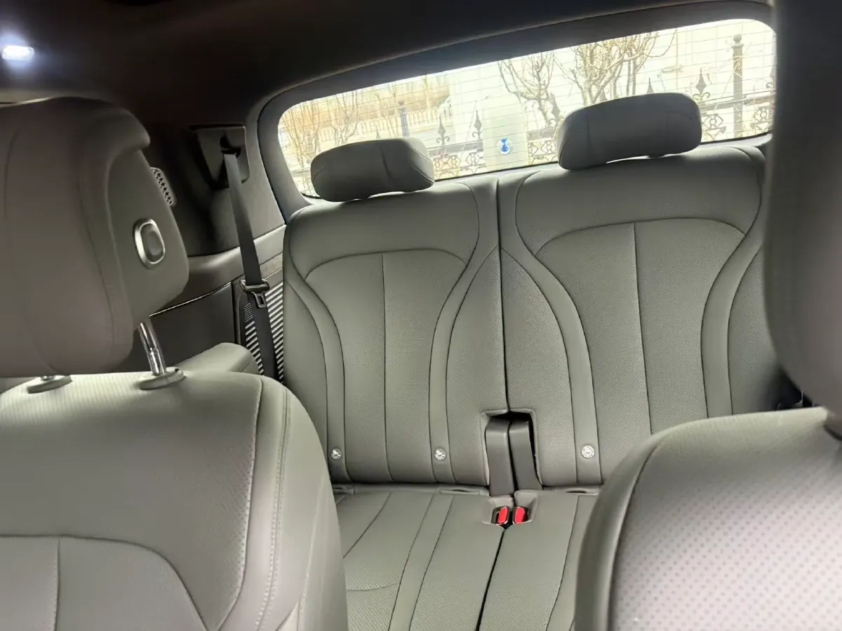 2025 Denza DenzaN9 2.0T 207HP L4 E-CVT PHEV,autocango,china used car exporter,china ev exporter,chinese used car exporter,chinese used ev exporter