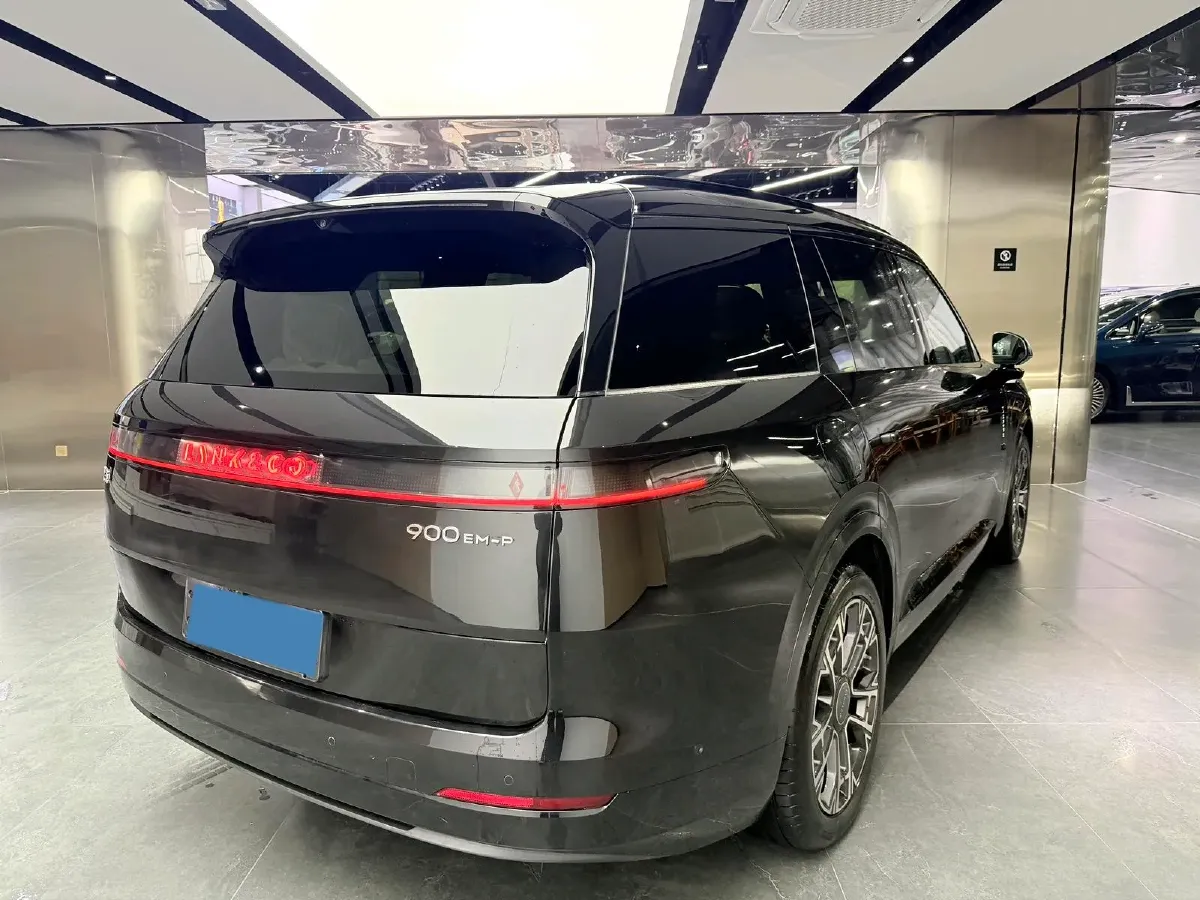 2025 LYNK&CO 900 2.0T 254HP L4 3DHT PHEV,autocango,china used car exporter,china ev exporter,chinese used car exporter,chinese used ev exporter