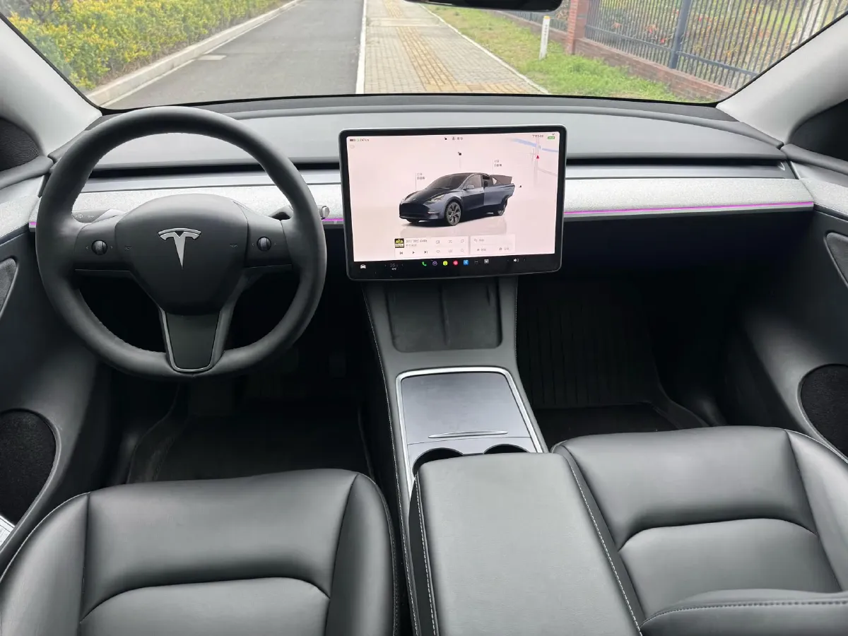 2024 Iveco OuSheng BEV 77.28KWH,autocango,china used car exporter,china ev exporter,chinese used car exporter,chinese used ev exporter