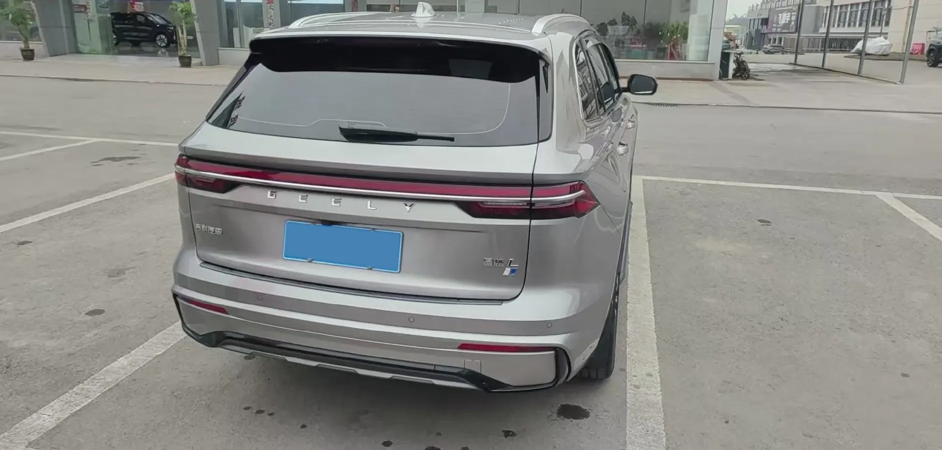 2024 Geely Monjaro 1.5T 163HP L4 3DHT Hybrid,autocango,china used car exporter,china ev exporter,chinese used car exporter,chinese used ev exporter