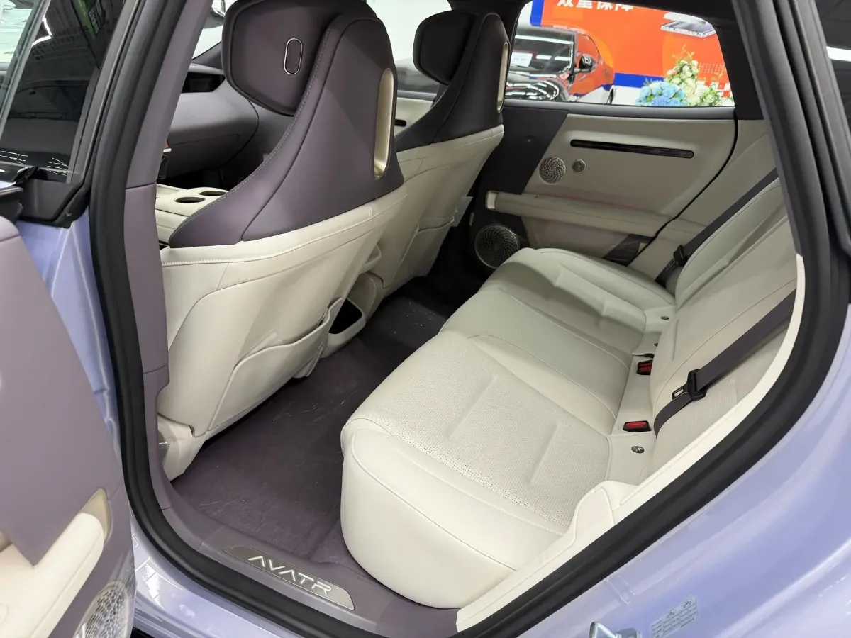 2025 Avatr 06 BEV,autocango,china used car exporter,china ev exporter,chinese used car exporter,chinese used ev exporter