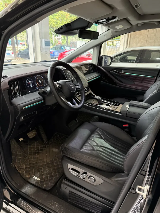 2023 GAC Trumpchi M8 2.0T 252HP L4 8AT,autocango,china used car exporter,china ev exporter,chinese used car exporter,chinese used ev exporter