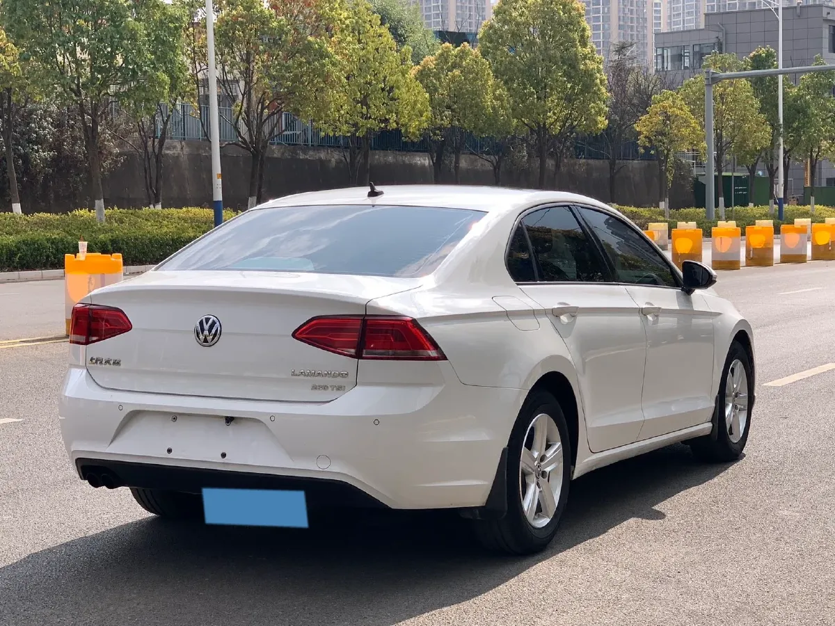 2017 Volkswagen Lamando 1.4T 131HP L4 5MT,autocango,china used car exporter,china ev exporter,chinese used car exporter,chinese used ev exporter