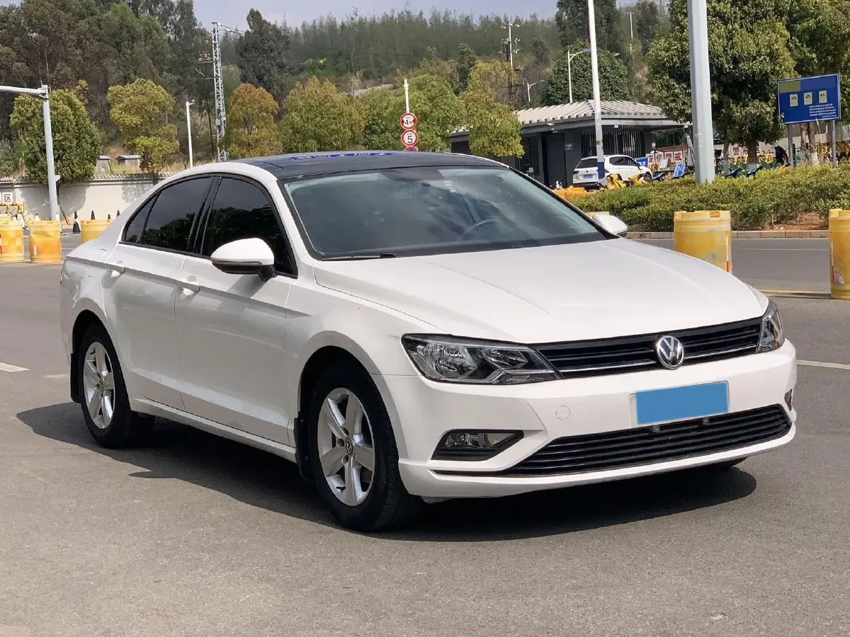 2017 Volkswagen Lamando 1.4T 131HP L4 5MT,autocango,china used car exporter,china ev exporter,chinese used car exporter,chinese used ev exporter