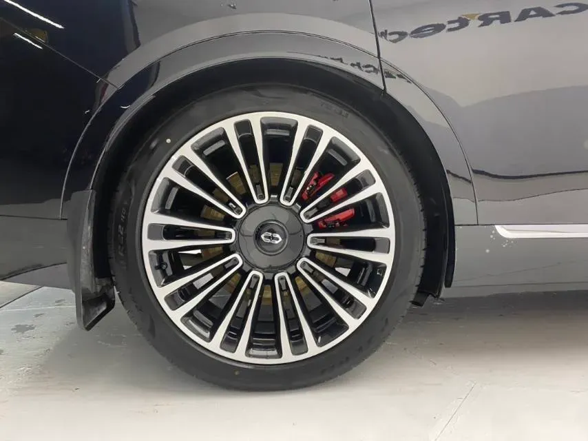 2024 AITO AITO M9 1.5T 152HP L4 REEV 42KWH,autocango,china used car exporter,china ev exporter,chinese used car exporter,chinese used ev exporter