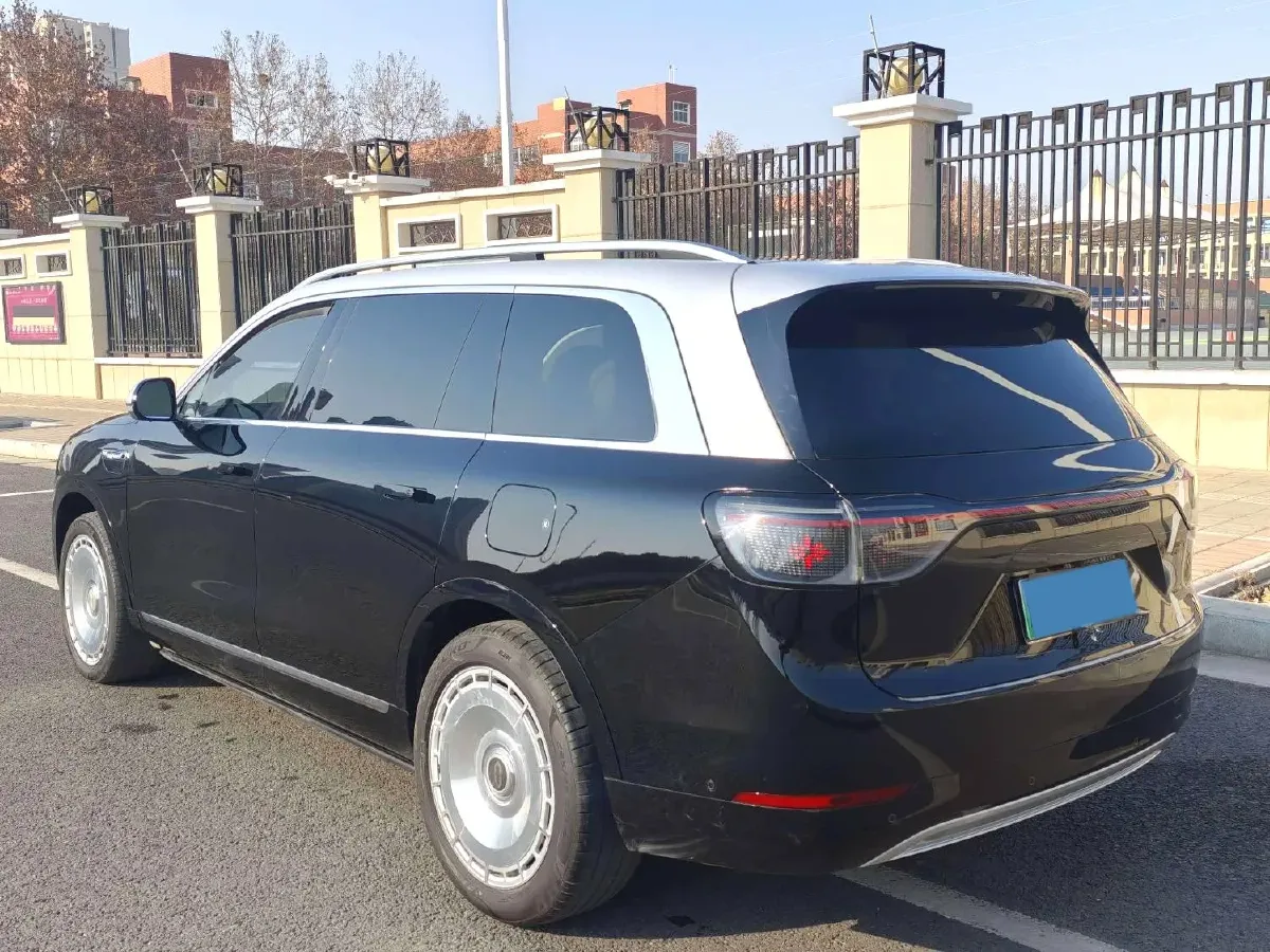 2024 AITO AITO M9 1.5T 152HP L4 REEV 42KWH,autocango,china used car exporter,china ev exporter,chinese used car exporter,chinese used ev exporter