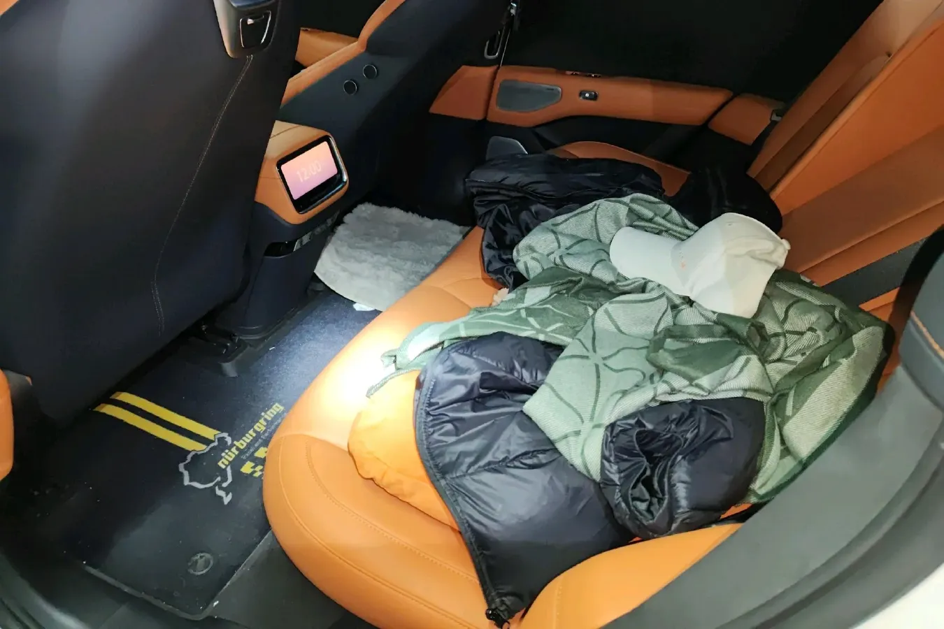 2025 MI YU7 BEV 101.7KWH,autocango,china used car exporter,china ev exporter,chinese used car exporter,chinese used ev exporter