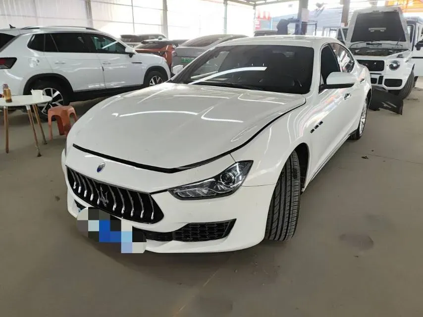 2022 Audi Q7 2.0T 245HP L4 8AT,autocango,china used car exporter,china ev exporter,chinese used car exporter,chinese used ev exporter