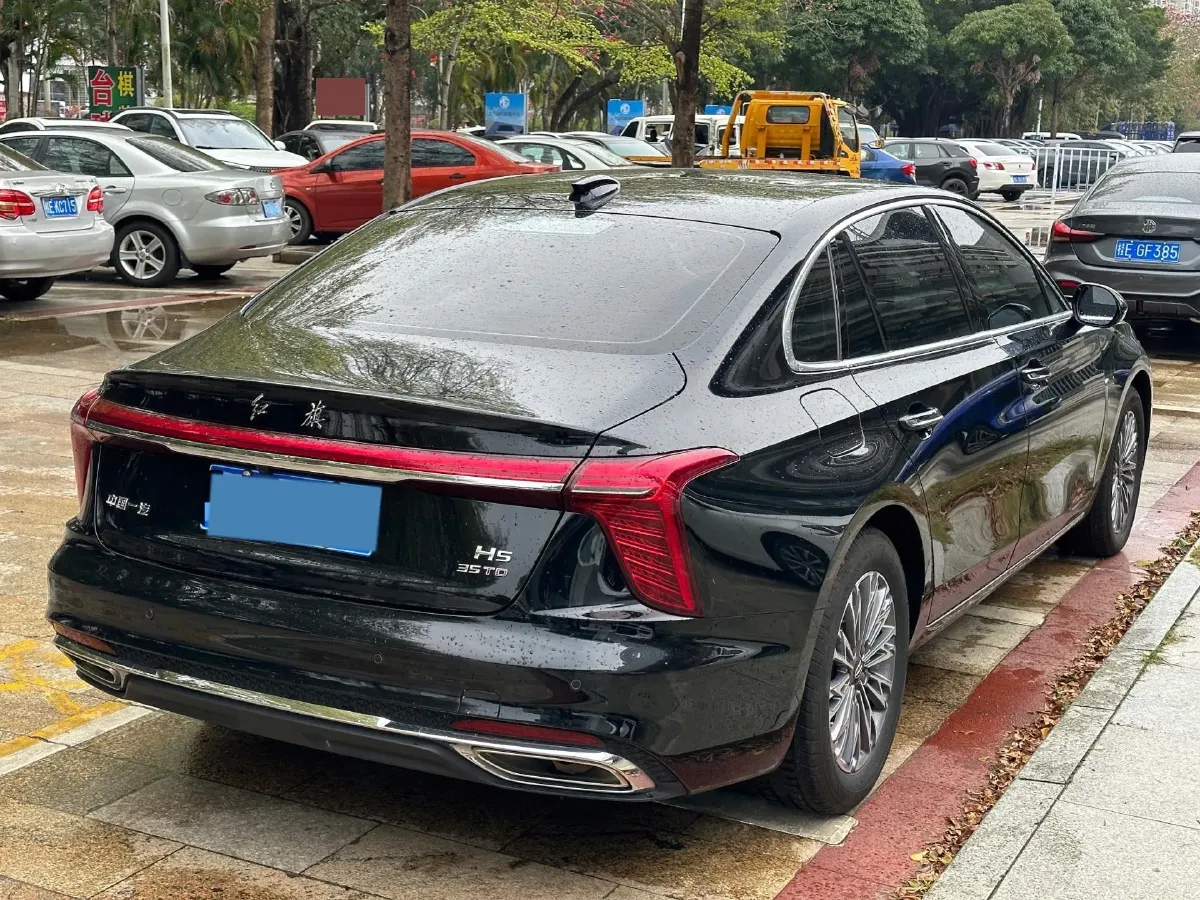 2024 HongQi H5 1.5T 169HP L4 7DCT,autocango,china used car exporter,china ev exporter,chinese used car exporter,chinese used ev exporter