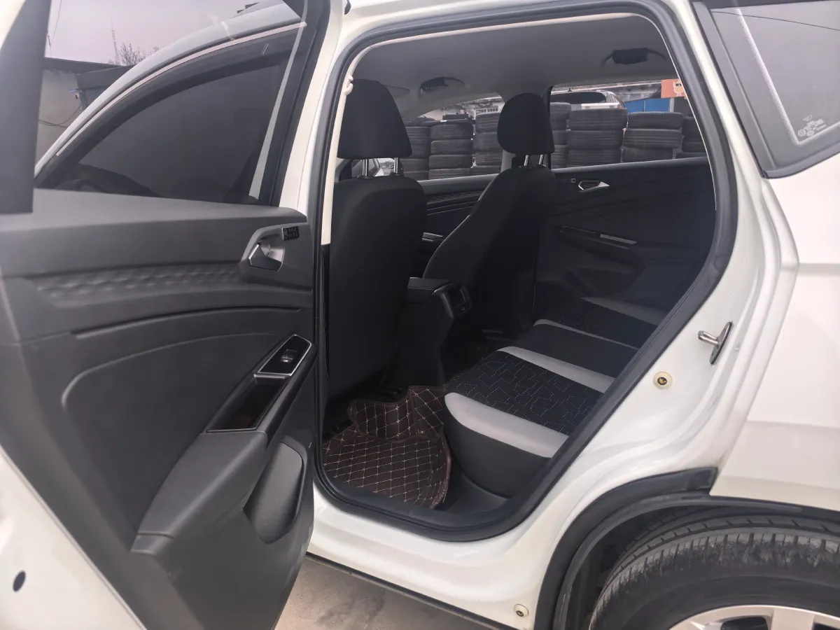 2022 Jetta VS5 1.4T 150HP L4 5MT,autocango,china used car exporter,china ev exporter,chinese used car exporter,chinese used ev exporter