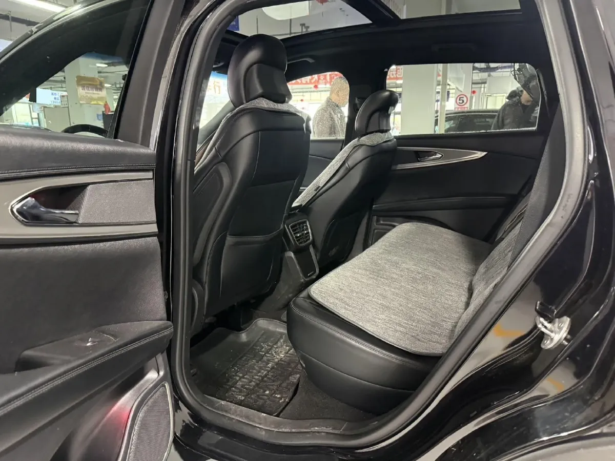 2019 Lincoln Nautilus 2.0T 224HP L4 8AT,autocango,china used car exporter,china ev exporter,chinese used car exporter,chinese used ev exporter