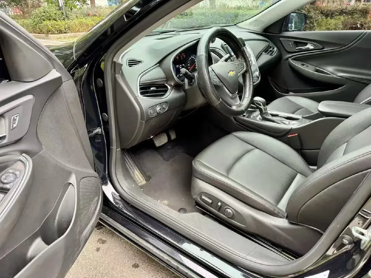 2022 Chevrolet Malibu XL 1.5T 169HP L4 9AT,autocango,china used car exporter,china ev exporter,chinese used car exporter,chinese used ev exporter