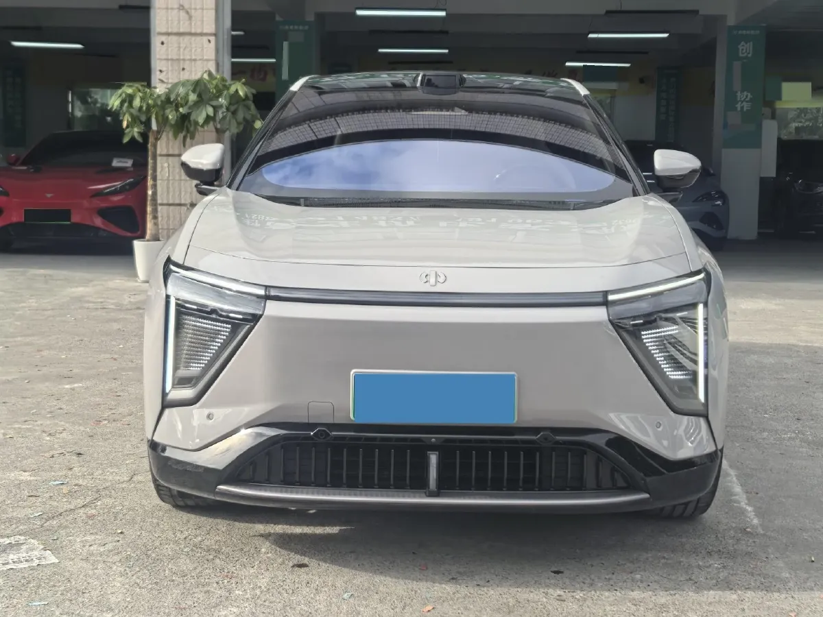 2023 HiPhi Y BEV 76.6KWH,autocango,china used car exporter,china ev exporter,chinese used car exporter,chinese used ev exporter