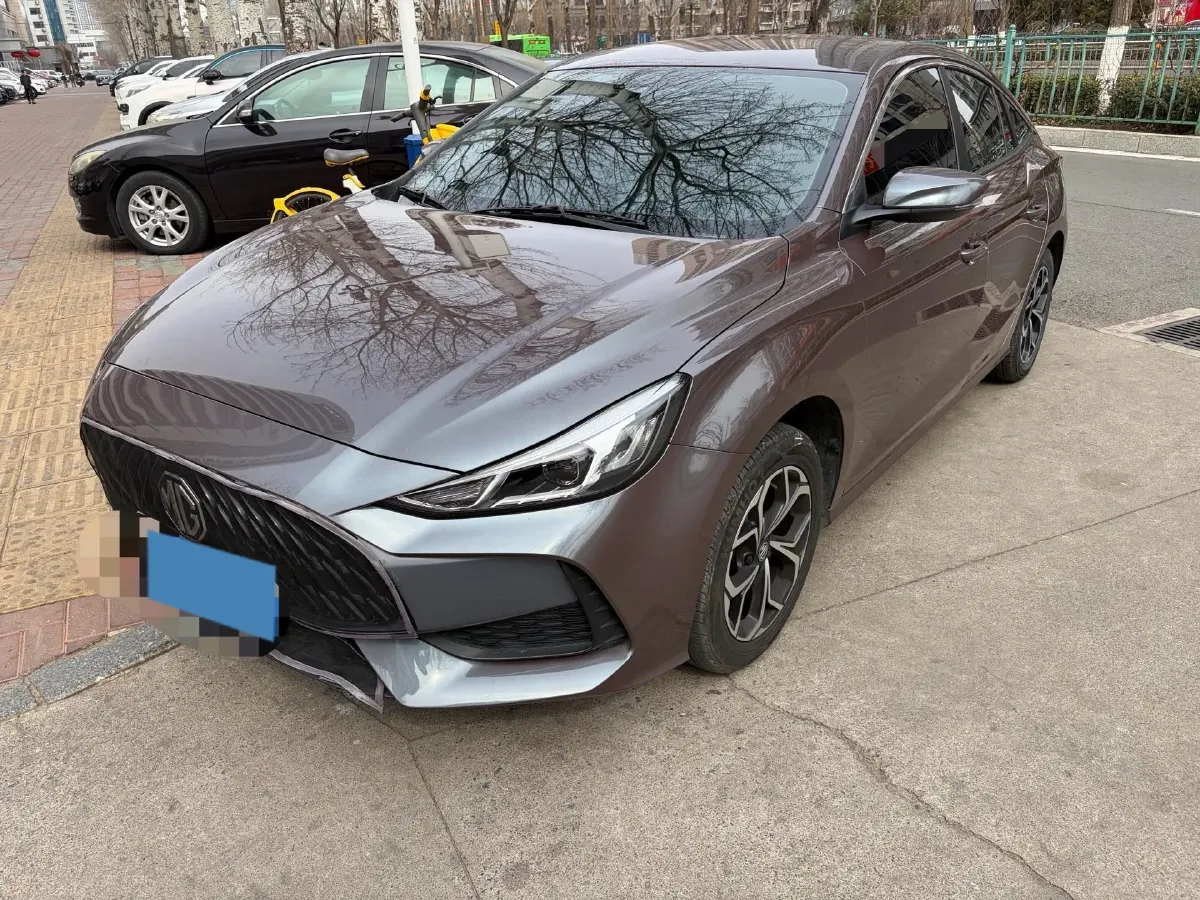 2023 MG 5 1.5L 129HP L4 5MT,autocango,china used car exporter,china ev exporter,chinese used car exporter,chinese used ev exporter