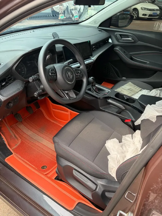 2023 MG 5 1.5L 129HP L4 5MT,autocango,china used car exporter,china ev exporter,chinese used car exporter,chinese used ev exporter