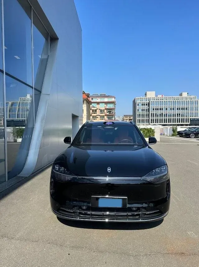 2024 AITO AITO M9 1.5T 152HP L4 REEV 42KWH,autocango,china used car exporter,china ev exporter,chinese used car exporter,chinese used ev exporter