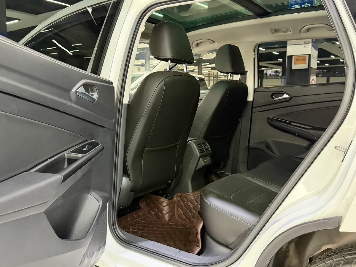 2022 Jetta VS7 1.4T 150HP L4 6AT,autocango,china used car exporter,china ev exporter,chinese used car exporter,chinese used ev exporter