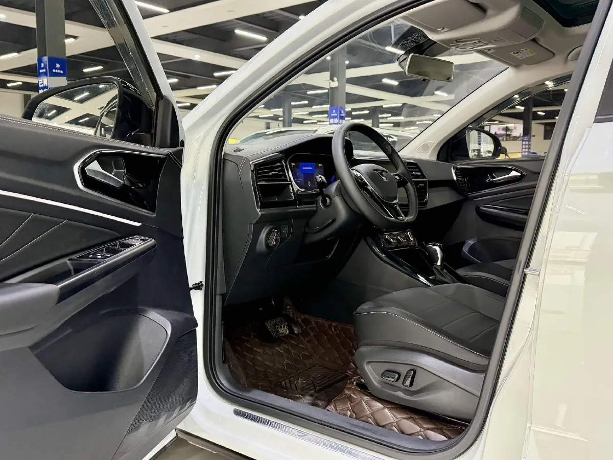 2022 Jetta VS7 1.4T 150HP L4 6AT,autocango,china used car exporter,china ev exporter,chinese used car exporter,chinese used ev exporter