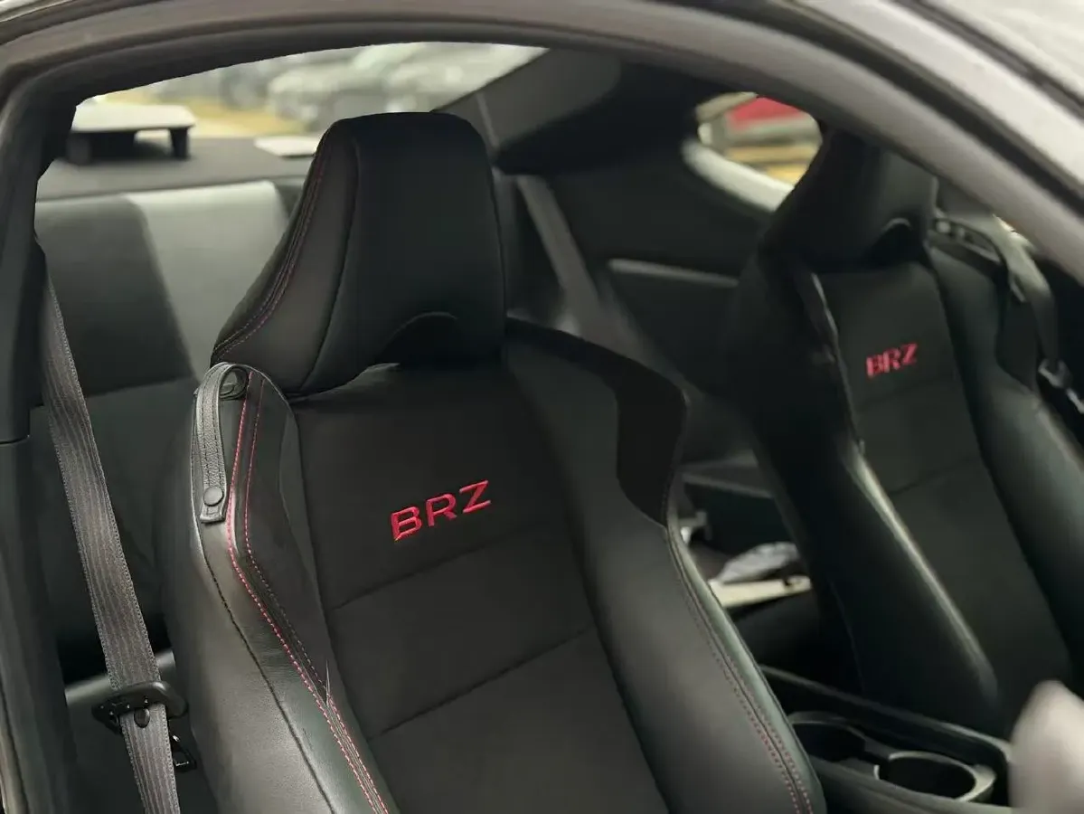 2019 Ford Focus 2.3T 280HP L4 6MT,autocango,china used car exporter,china ev exporter,chinese used car exporter,chinese used ev exporter