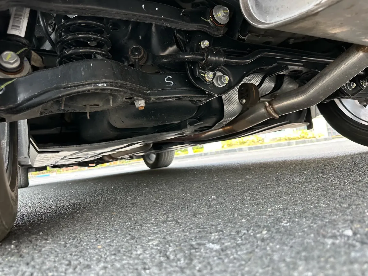 2022 ChangAn UNI-T 2.0T 233HP L4 8AT,autocango,china used car exporter,china ev exporter,chinese used car exporter,chinese used ev exporter