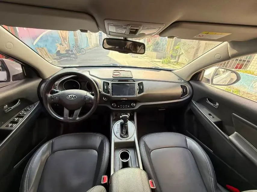 2016 Kia Sportage R 2.0L 165HP L4 6AT,autocango,china used car exporter,china ev exporter,chinese used car exporter,chinese used ev exporter