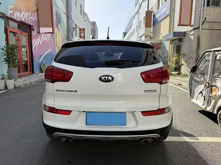 2016 Kia Sportage R 2.0L 165HP L4 6AT,autocango,china used car exporter,china ev exporter,chinese used car exporter,chinese used ev exporter