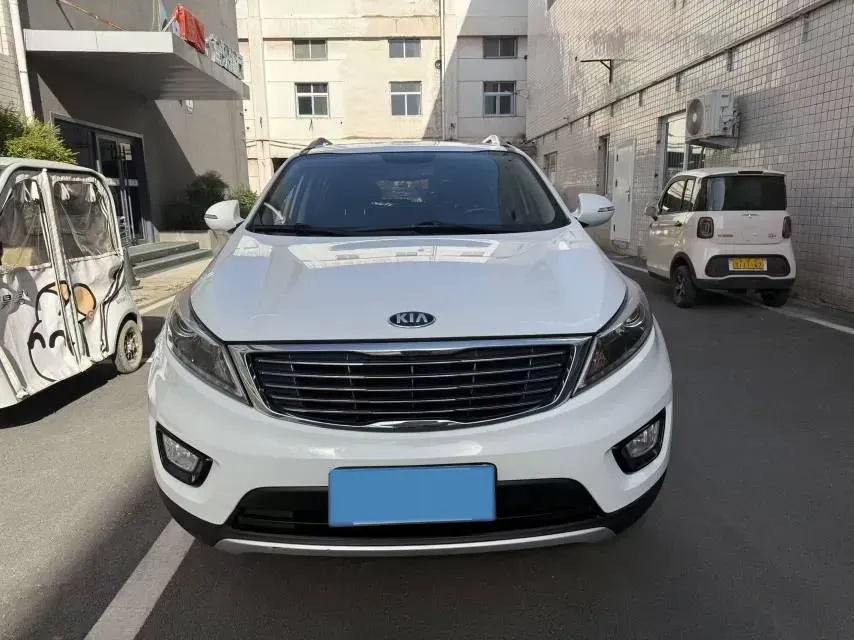 2016 Kia Sportage R 2.0L 165HP L4 6AT,autocango,china used car exporter,china ev exporter,chinese used car exporter,chinese used ev exporter