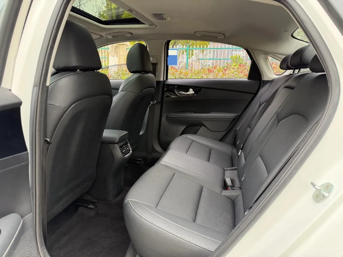 2021 Kia K3 1.5L 115HP L4 CVT,autocango,china used car exporter,china ev exporter,chinese used car exporter,chinese used ev exporter