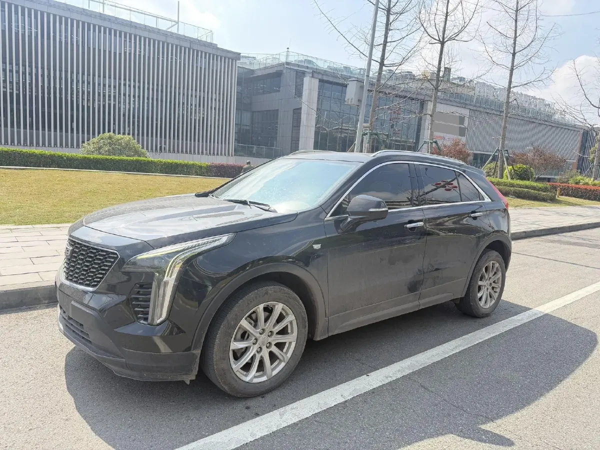 2021 Cadillac XT4 2.0T 237HP L4 9AT,autocango,china used car exporter,china ev exporter,chinese used car exporter,chinese used ev exporter