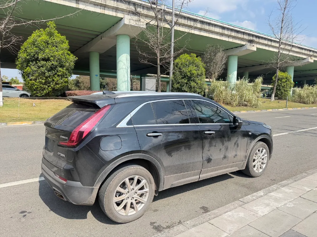 2021 Cadillac XT4 2.0T 237HP L4 9AT,autocango,china used car exporter,china ev exporter,chinese used car exporter,chinese used ev exporter