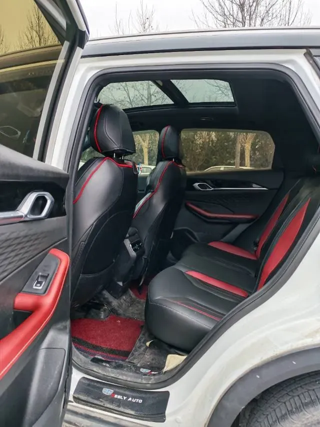 2023 Geely Coolray 1.5T 181HP L4 7DCT,autocango,china used car exporter,china ev exporter,chinese used car exporter,chinese used ev exporter