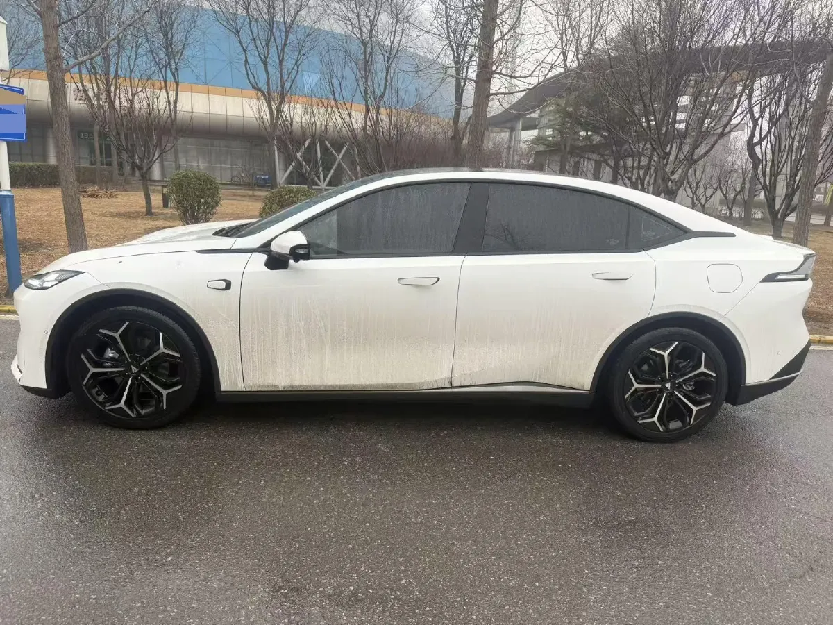 2025 Deepal L07 1.5L 98HP L4 REEV 35.07KWH,autocango,china used car exporter,china ev exporter,chinese used car exporter,chinese used ev exporter