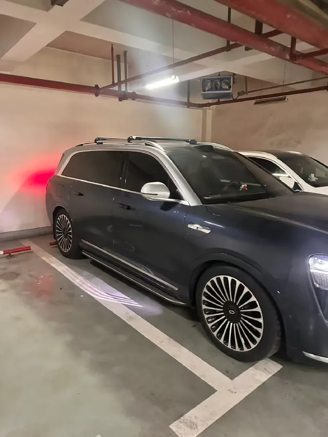 2024 AITO AITO M9 1.5T 152HP L4 REEV 42KWH,autocango,china used car exporter,china ev exporter,chinese used car exporter,chinese used ev exporter