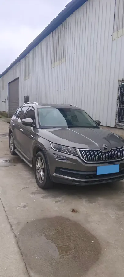 2018 Skoda Kodiak 2.0T 186HP L4 7DCT,autocango,china used car exporter,china ev exporter,chinese used car exporter,chinese used ev exporter