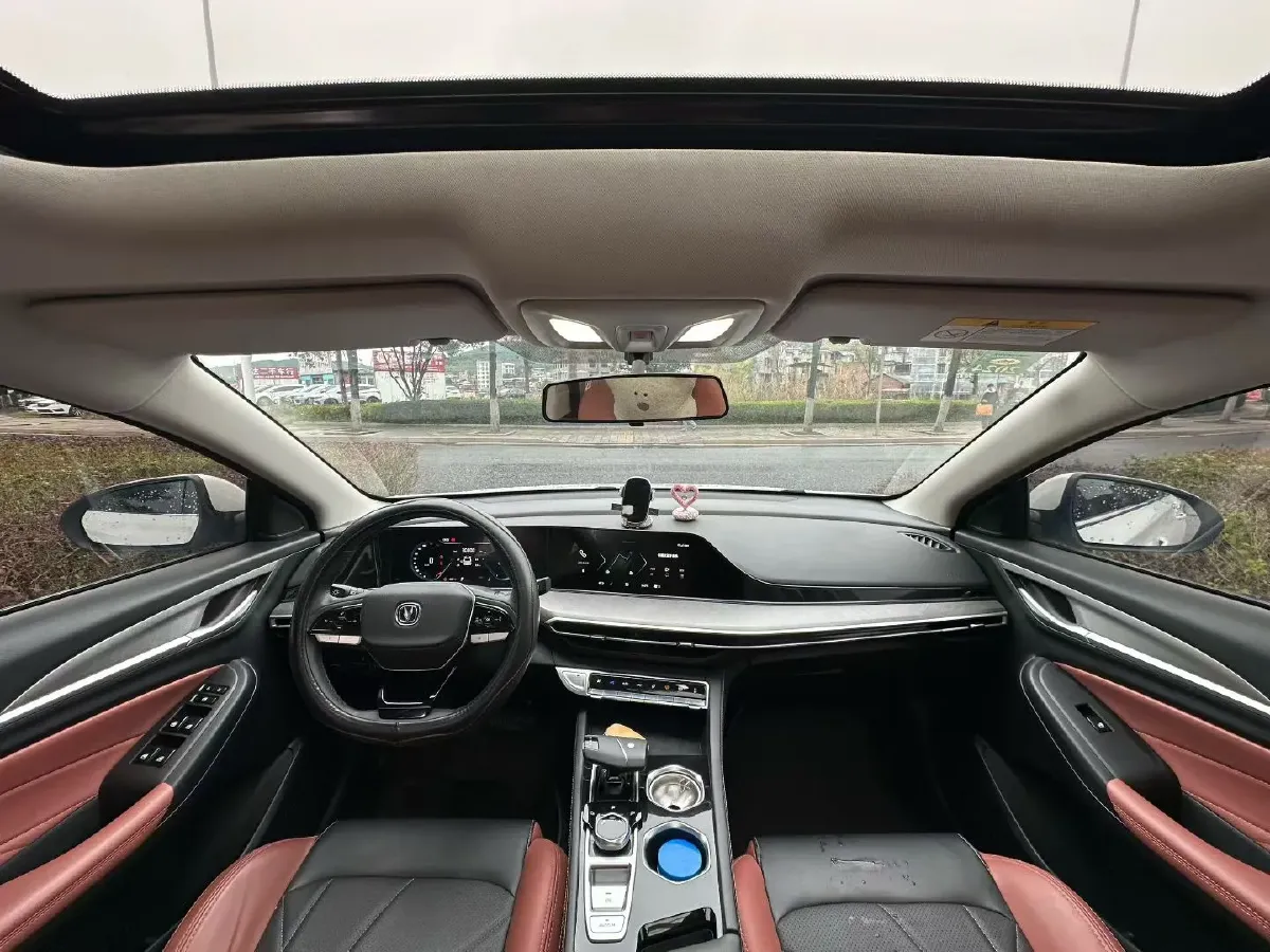 2021 ChangAn Eado 1.4T 160HP L4 7DCT,autocango,china used car exporter,china ev exporter,chinese used car exporter,chinese used ev exporter