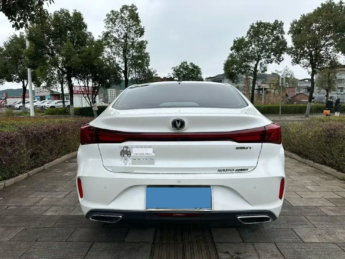 2021 ChangAn Eado 1.4T 160HP L4 7DCT,autocango,china used car exporter,china ev exporter,chinese used car exporter,chinese used ev exporter