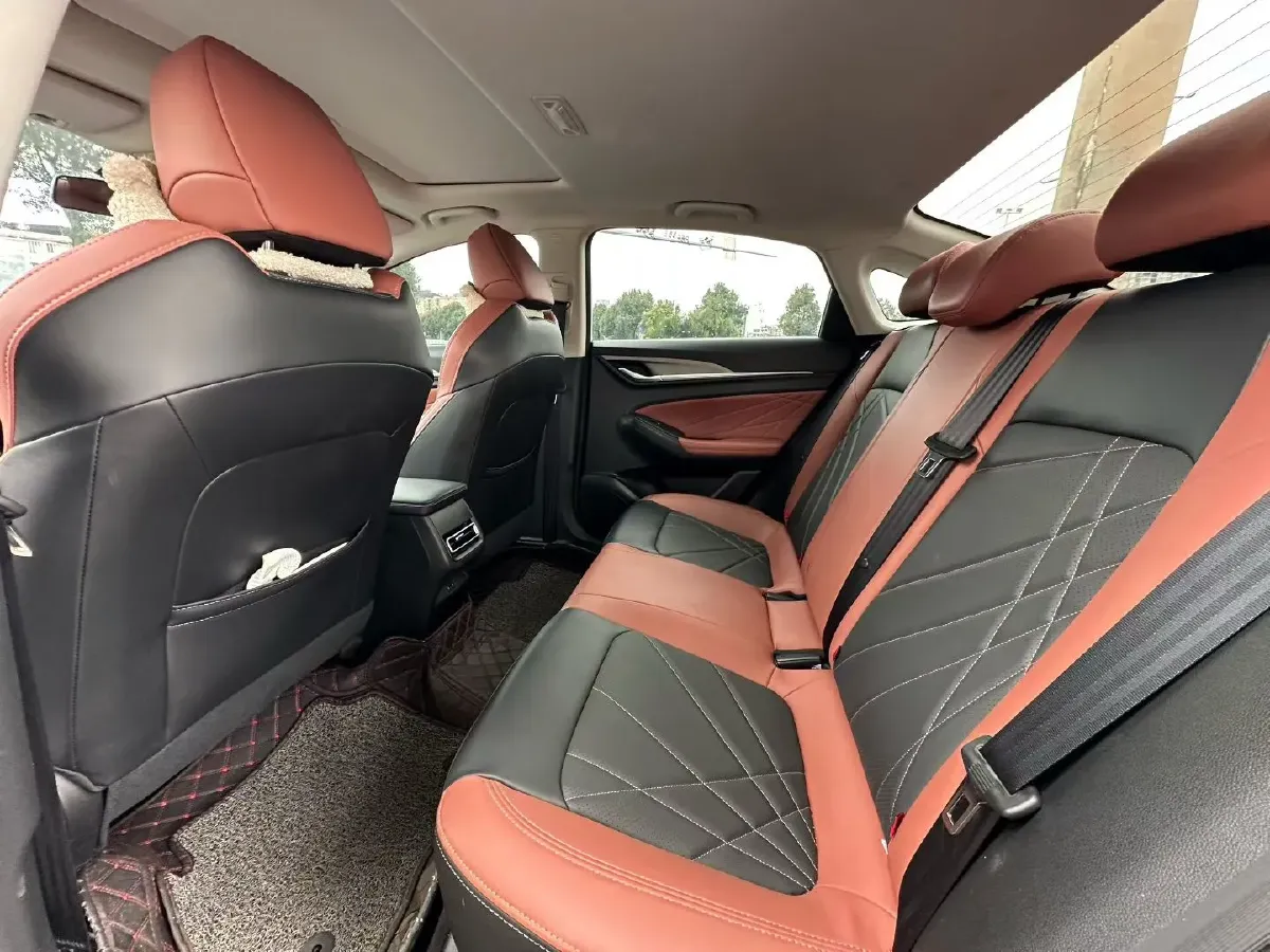 2021 ChangAn Eado 1.4T 160HP L4 7DCT,autocango,china used car exporter,china ev exporter,chinese used car exporter,chinese used ev exporter