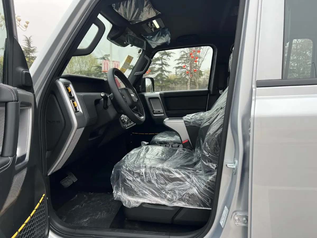 2025 Yufeng Auto Golden Warehouse BEV,autocango,china used car exporter,china ev exporter,chinese used car exporter,chinese used ev exporter