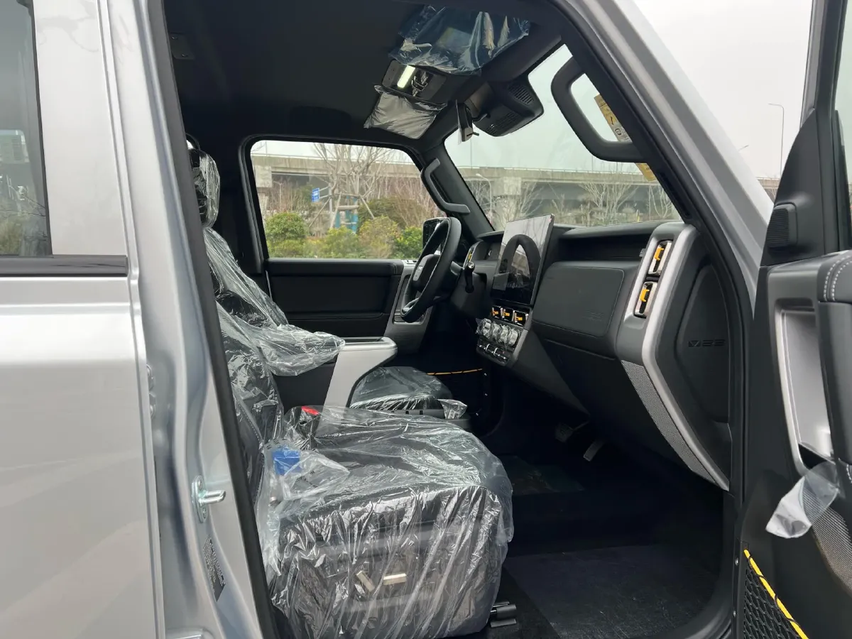 2025 Yufeng Auto Golden Warehouse BEV,autocango,china used car exporter,china ev exporter,chinese used car exporter,chinese used ev exporter