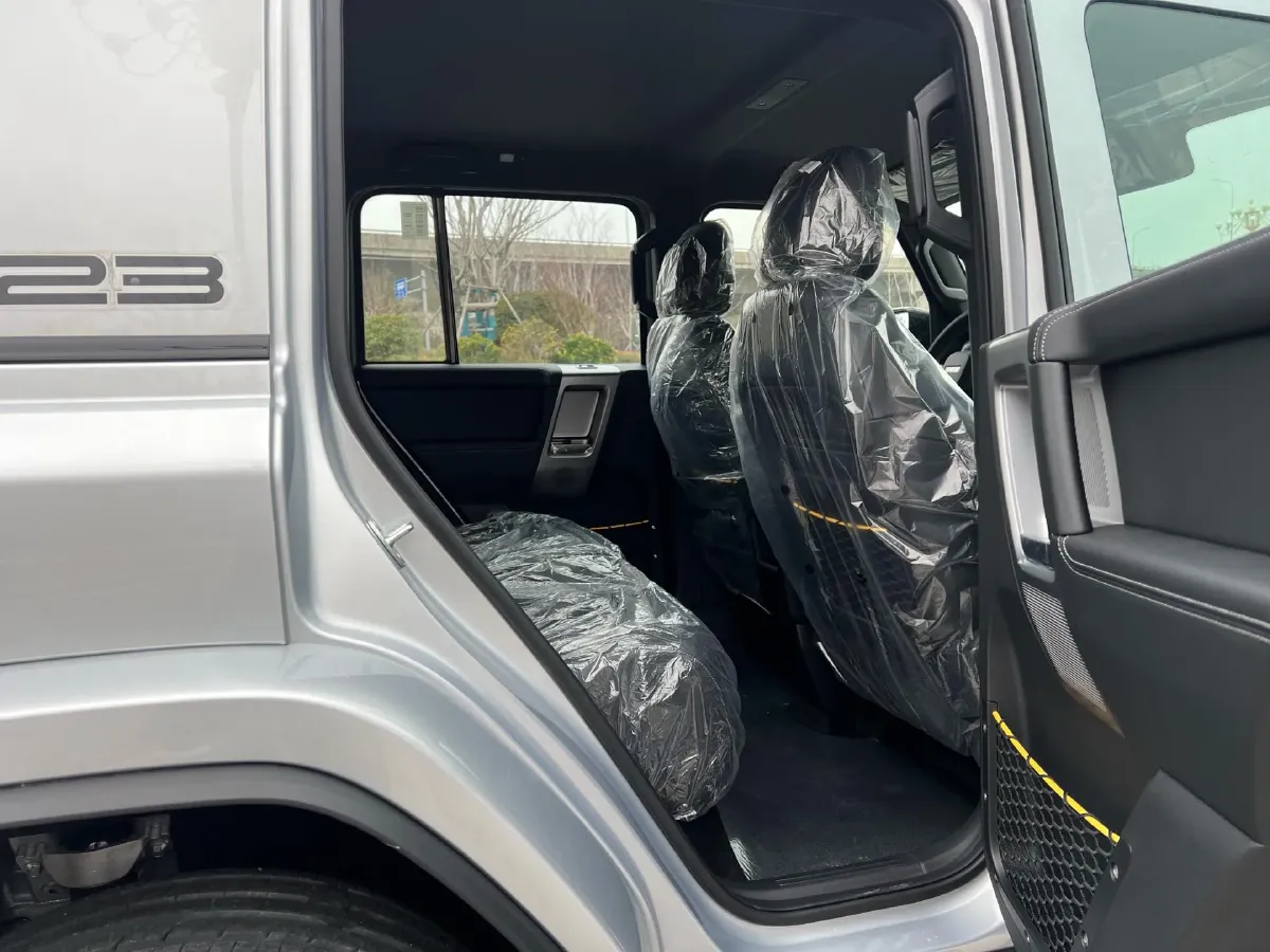 2025 Yufeng Auto Golden Warehouse BEV,autocango,china used car exporter,china ev exporter,chinese used car exporter,chinese used ev exporter