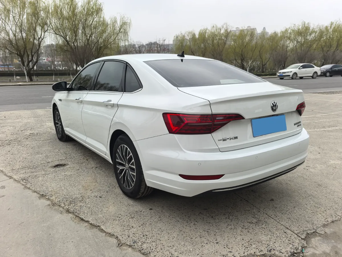 2021 Volkswagen Sagitar 1.4T 150HP L4 7DCT,autocango,china used car exporter,china ev exporter,chinese used car exporter,chinese used ev exporter