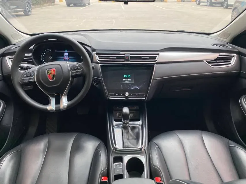 2020 Roewe i5 1.5L 120HP L4 CVT,autocango,china used car exporter,china ev exporter,chinese used car exporter,chinese used ev exporter