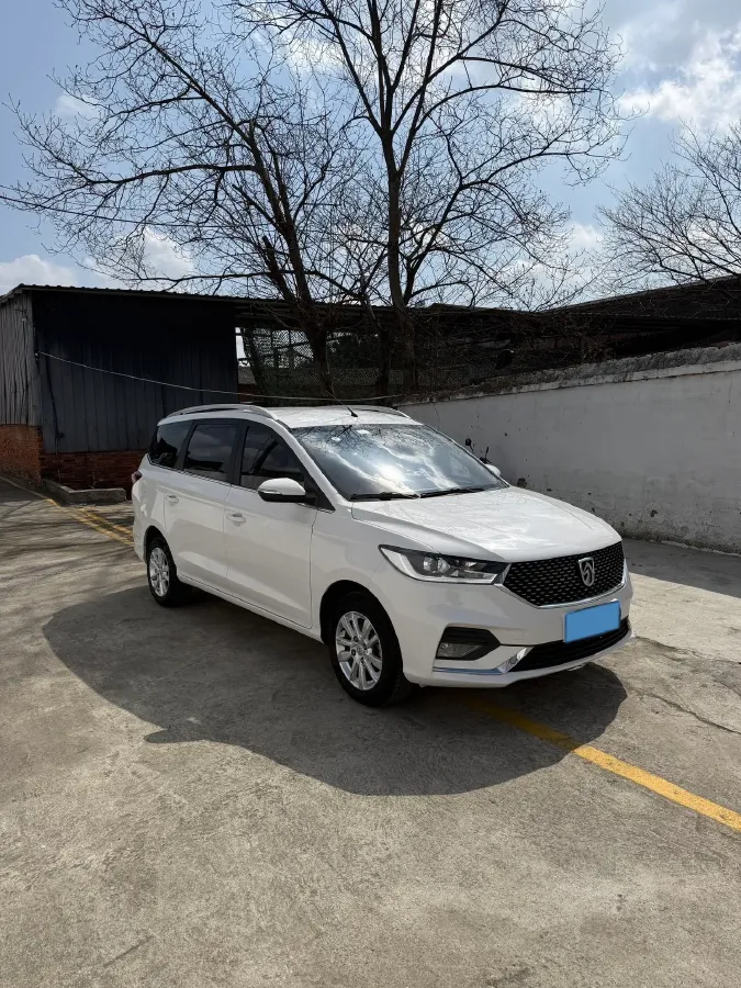 2021 BaoJun 360 1.5L 99HP L4 6MT,autocango,china used car exporter,china ev exporter,chinese used car exporter,chinese used ev exporter
