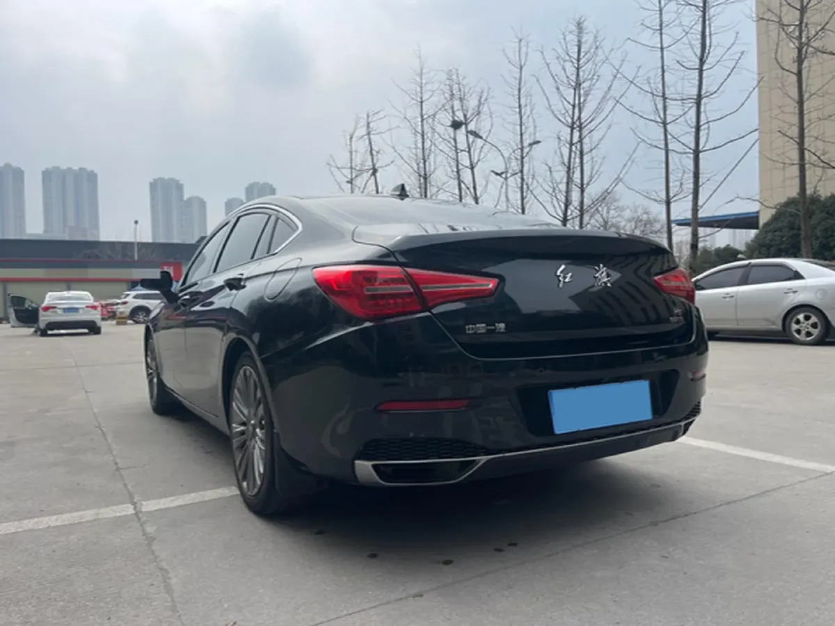 2020 HongQi H5 1.8T 197HP L4 6AT,autocango,china used car exporter,china ev exporter,chinese used car exporter,chinese used ev exporter