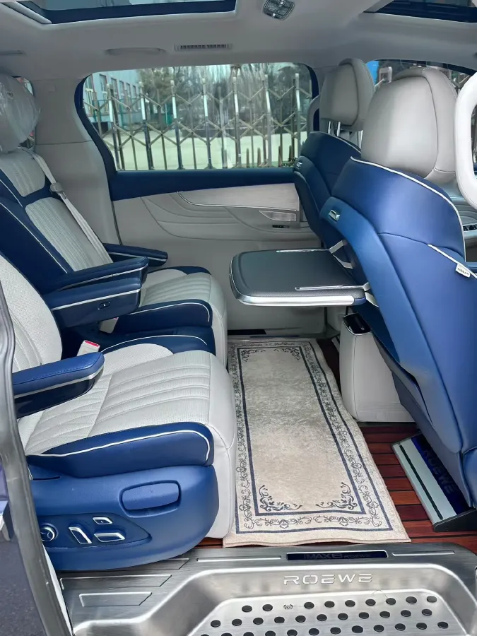 2022 Roewe iMAX8 2.0T 234HP L4 8AT,autocango,china used car exporter,china ev exporter,chinese used car exporter,chinese used ev exporter