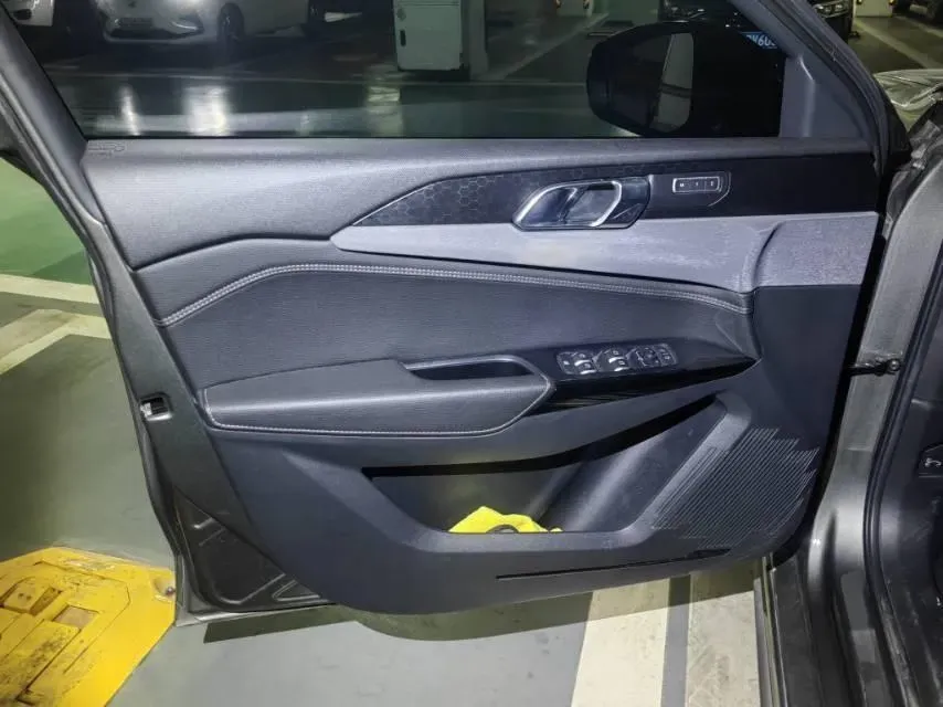 2021 LYNK&CO 03 1.5T 180HP L3 7DCT,autocango,china used car exporter,china ev exporter,chinese used car exporter,chinese used ev exporter