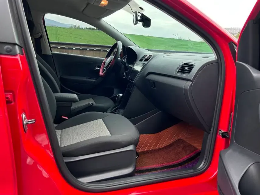 2016 Volkswagen Polo 1.4L 90HP L4 6AT,autocango,china used car exporter,china ev exporter,chinese used car exporter,chinese used ev exporter