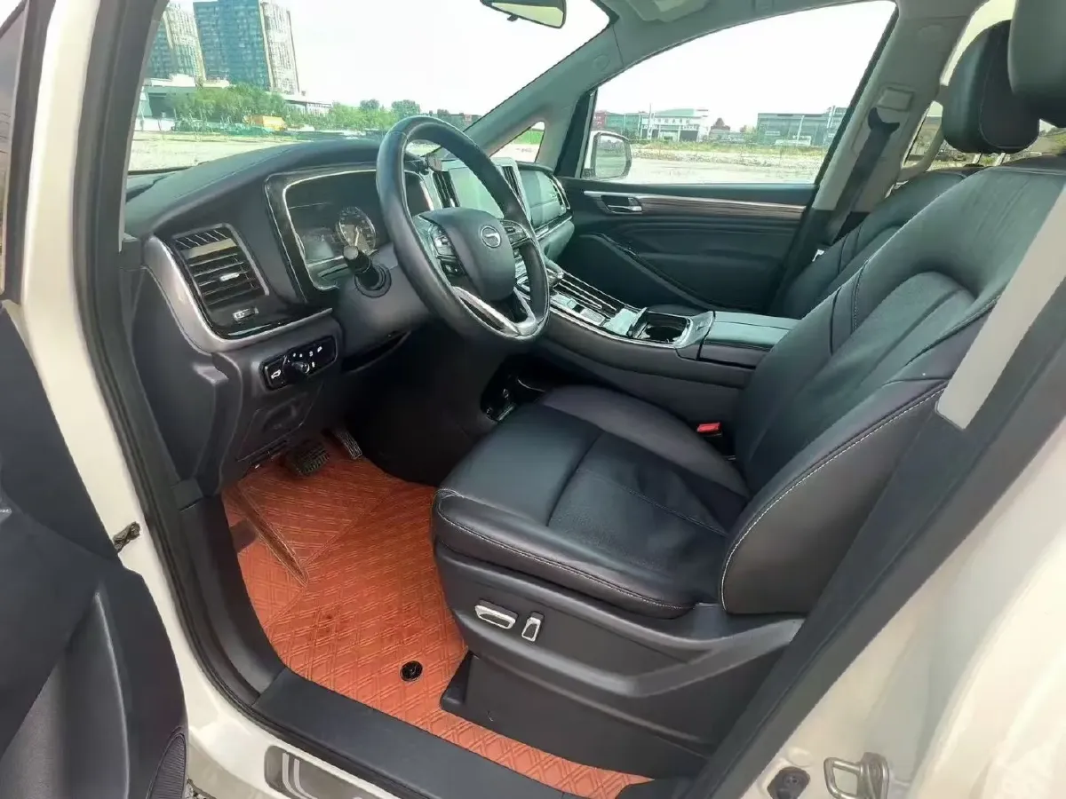 2021 GAC Trumpchi M8 2.0T 252HP L4 8AT,autocango,china used car exporter,china ev exporter,chinese used car exporter,chinese used ev exporter